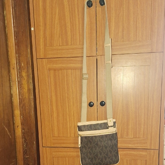 Michael Kors Handbags - Michael Kors- Jet Set Crossbody Bag (Brown And Tan) W/ Wallet